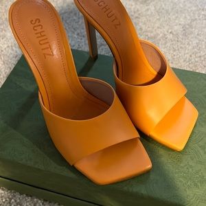 Beautiful schutz shoes